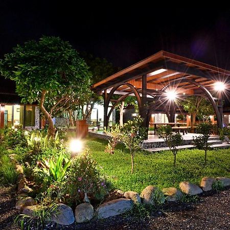 Kenting Four Season Villa Hengchun Old Town Exterior foto