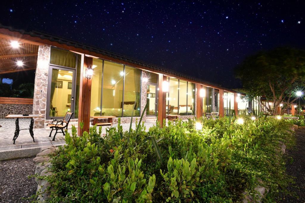Kenting Four Season Villa Hengchun Old Town Exterior foto